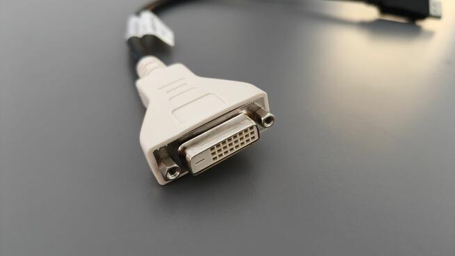 Adapter przejściówka kabel DP DisplayPort do DVI E003-R150-R