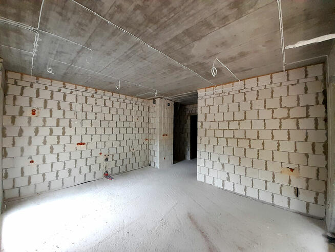 Elektryk / pomocnik elektryka / instalacje (k/m/n)