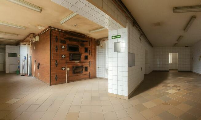 Obiekt-centrum Praszki- 440 m2