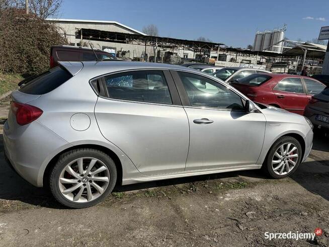 Alfa Romeo Giulietta 1.4 170KM LPG, USZKODZONY SILNIK