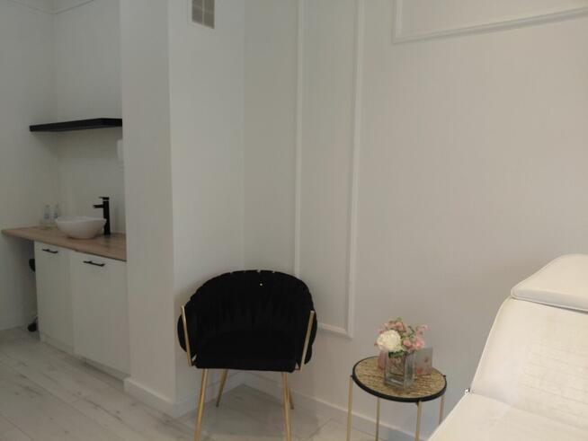 Wynajmę lokal gabinet