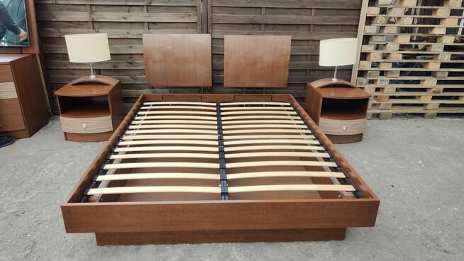 Sypialnia VOX Pacyfik łoże + szafki + komoda + lustro