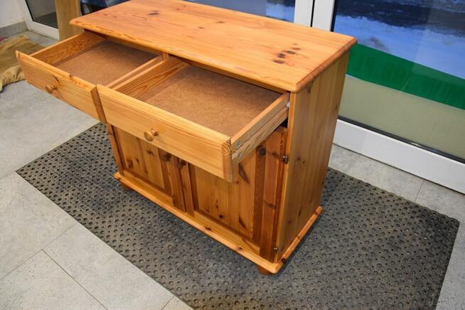 komoda z drewna sosnowego - jak nowa