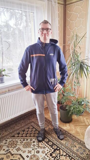 Szukam starszego misia 50 letniego 120 kg mobilnego.