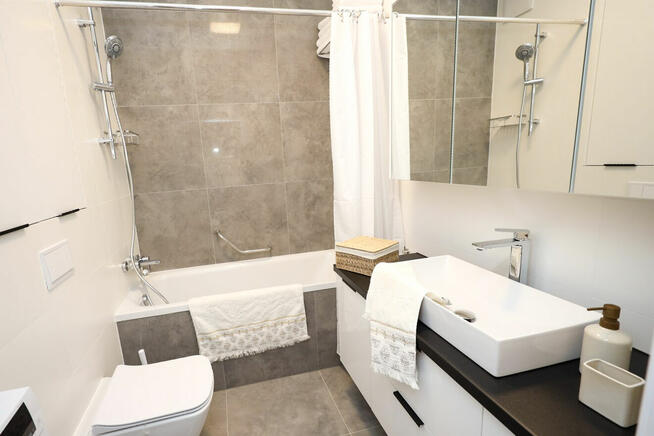 2-pok klimatyzowane w centrum, miejsce na home office