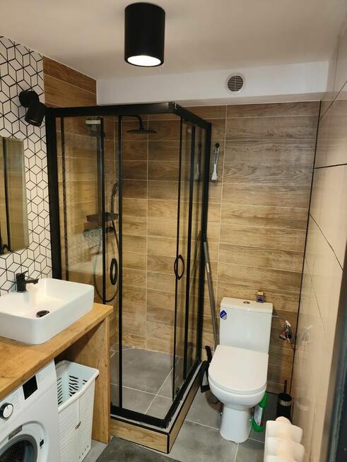 Mieszkanie o pow.37m2, balkon, II piętro, ul. Nowy Świat