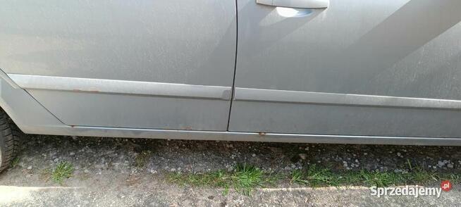 Opel Astra H 1.6 Twinport 2005 silnik uszk nowe opony, film