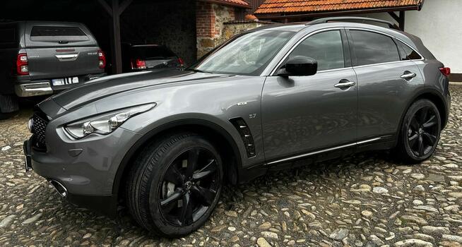 Infiniti QX70 S Premium