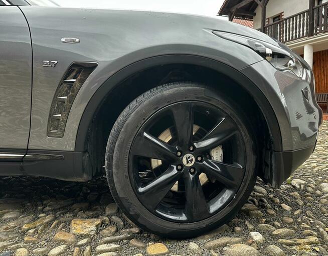 Infiniti QX70 S Premium