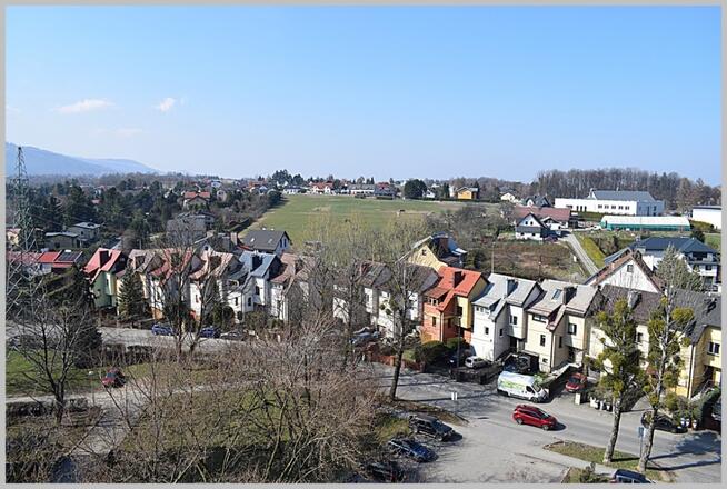 Mieszkanie na dziewiątym piętrze - do remontu.