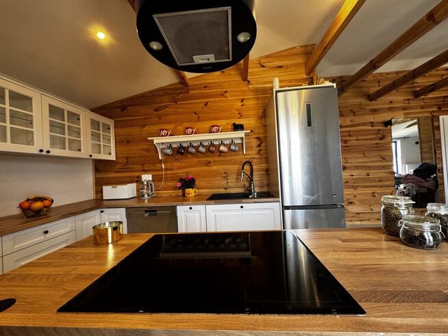 Rezydencja 424 m2 z Linią Brzegową / Gotowy BIZNES