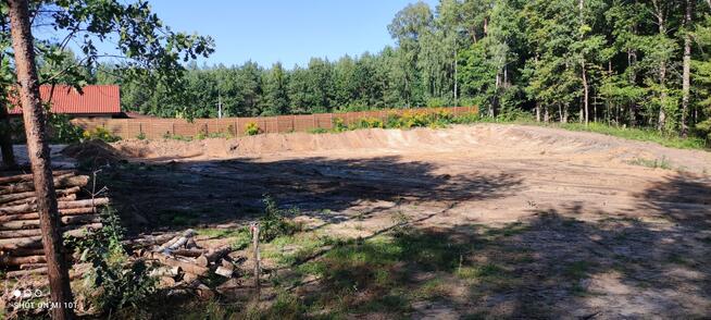 Działka z PNB Kieźliny - Olsztyn otoczona lasem