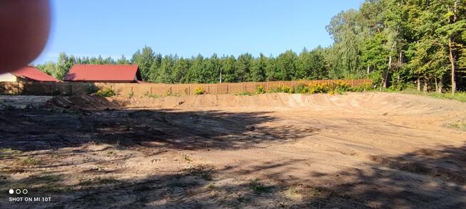 Działka z PNB Kieźliny - Olsztyn otoczona lasem