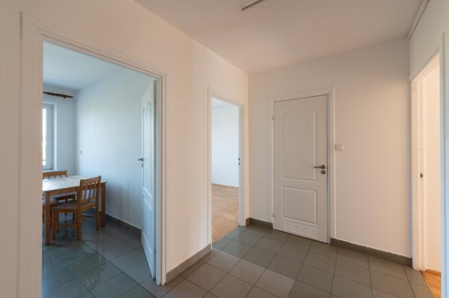 Duże mieszkanie w cichej i zielonej okolicy