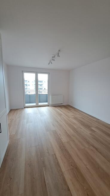 Świeżo wykończone mieszkanie na os. Piastów