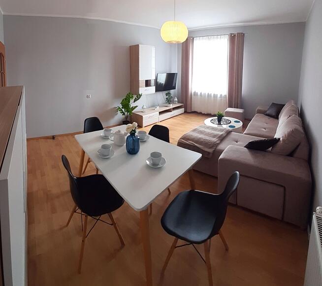 CENTRUM Komfortowe 2 pokoje 52m2 w cichym podwórzu