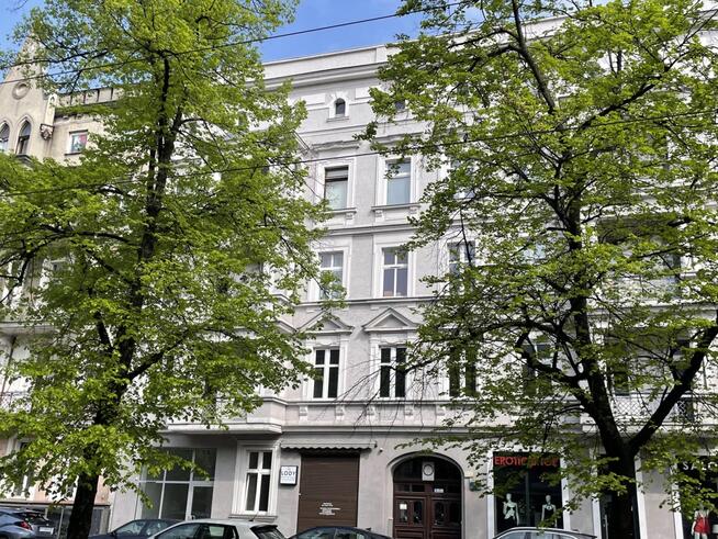 Duże mieszkanie w centrum przestrzeń, lokalizacja