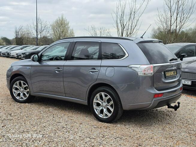 Mitsubishi Outlander 2.0i#PHEV#Skóry#Szyberdach#Climatr#Kamera#Navi#Bixenon#ACC#FuLL#Gwaran