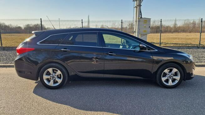 Hyundai i40 1.7 CRDi 2012r LED Keyless Hak Klima Kamera Navi Skóry Po Serwisie