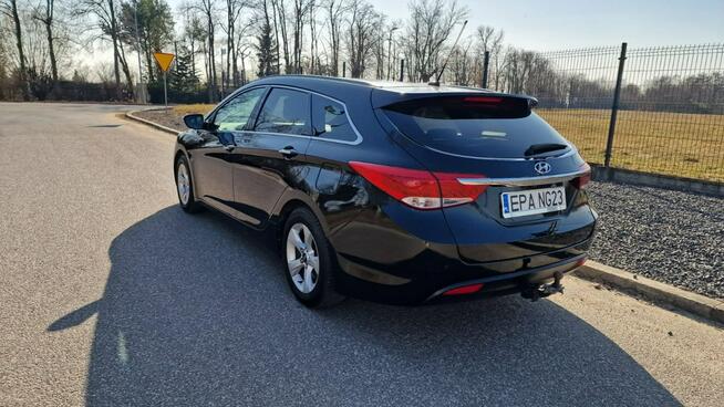 Hyundai i40 1.7 CRDi 2012r LED Keyless Hak Klima Kamera Navi Skóry Po Serwisie