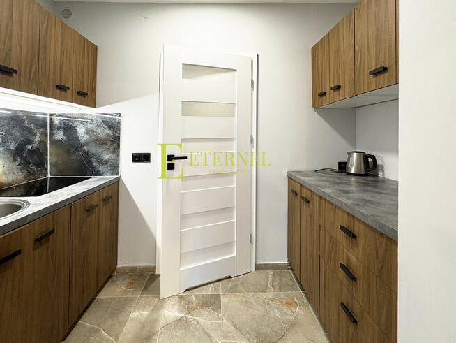 Lokal usługowy zrobiony pod kawalerkę 27m2