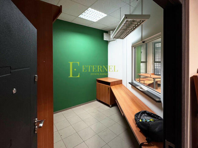 Przestronny lokal na sprzedaż 83m2, 4 pomiszczenia