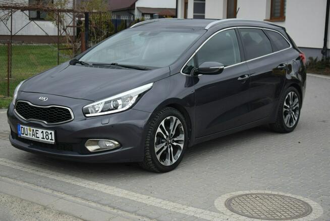 Kia Cee'd 1.6D Navi/ Kamera/ Led/ PDC/ 2 KPL KÓŁ/ Sprowadzony