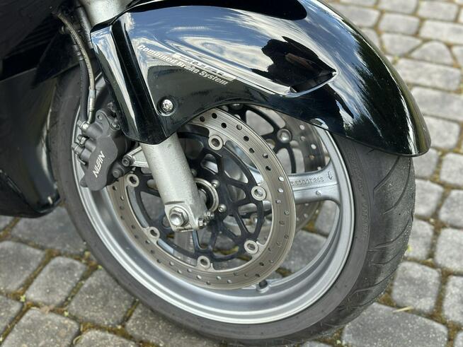 Honda CBR 1100XX Blackbird 2005r Wtrysk - Piękny egzemplarz - 1100 XX RATY
