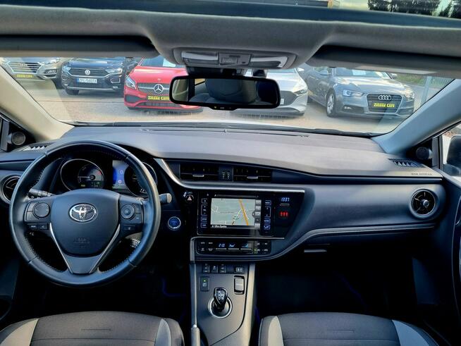 Toyota Auris Hybryda LED Serwis Navi Tempomat Panorama Kamera Climatronic Gwarancja