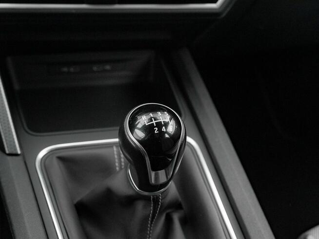 Seat Leon 1.5 TSI Podgrz.f I kier 2 stref klima Virtual Cockpit Salon PL VAT 23%