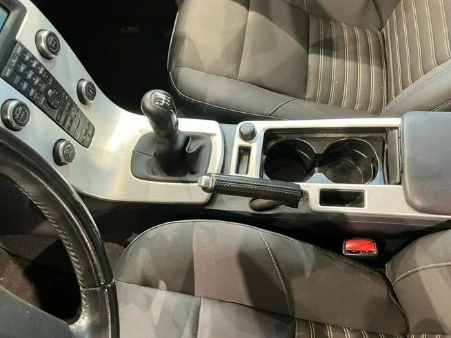 Volvo V50 Po liftingu, klimatronik, tempomat, podg. fotele, drugie koła alufelgi