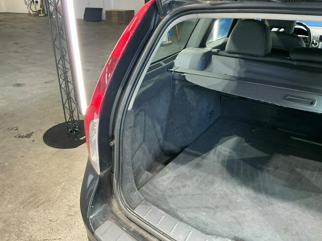 Volvo V50 Po liftingu, klimatronik, tempomat, podg. fotele, drugie koła alufelgi