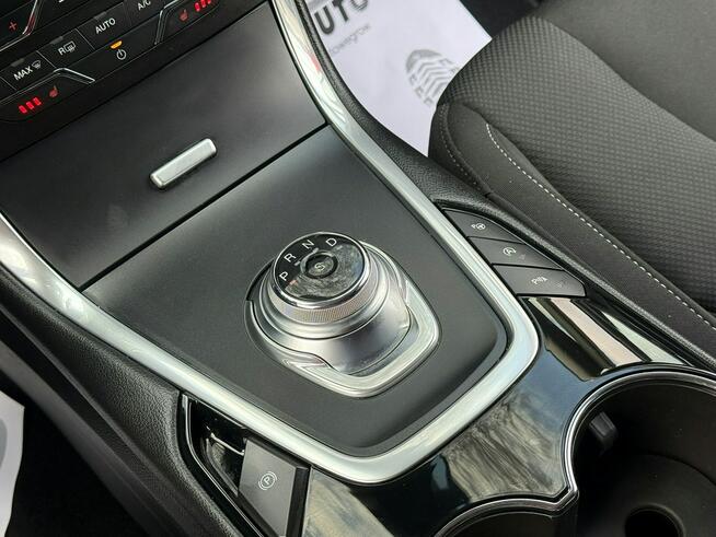 Ford S-Max 2,0TDCi 150KM Titanium/Navi/Ledy/Automat/ParkAssist/PDC/Ambiente