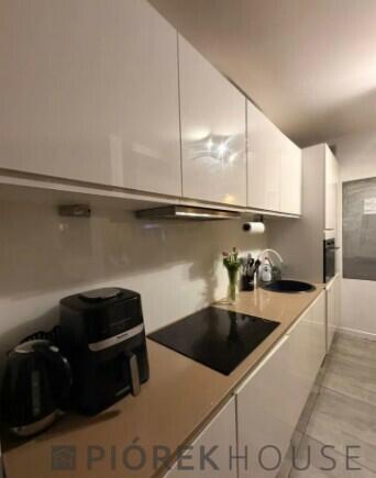 3-pokojowe mieszkanie na Pradze-Południe