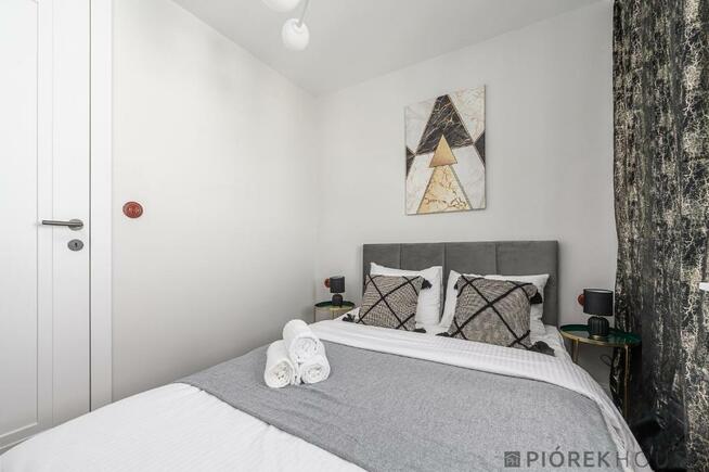 PIĘKNE 4 pokoje 12 piętro widok na Stadion | 66 m²