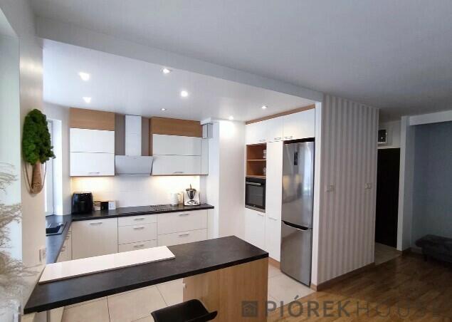 5-pokojowe mieszkanie w Ursusie