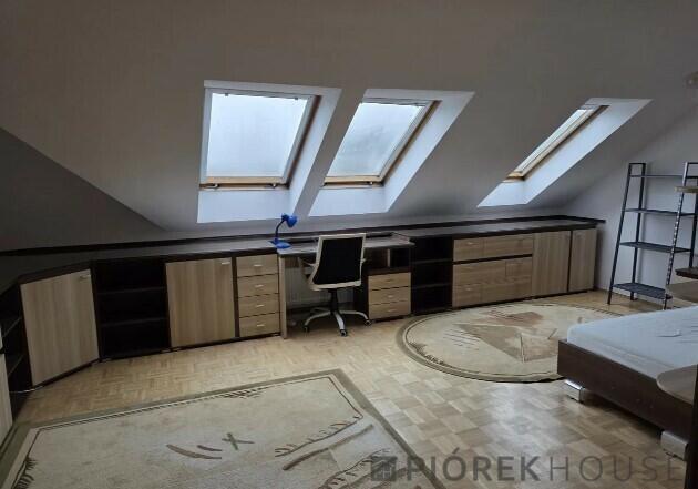 Dwupoziomowe mieszkanie na Ochocie