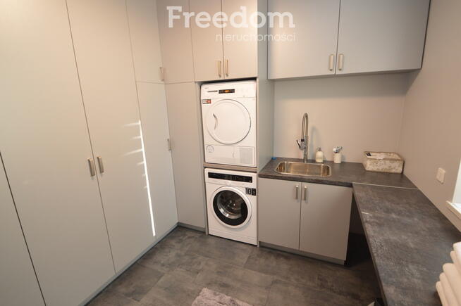 Do sprzedaży apartament dwukondygnacyjny.