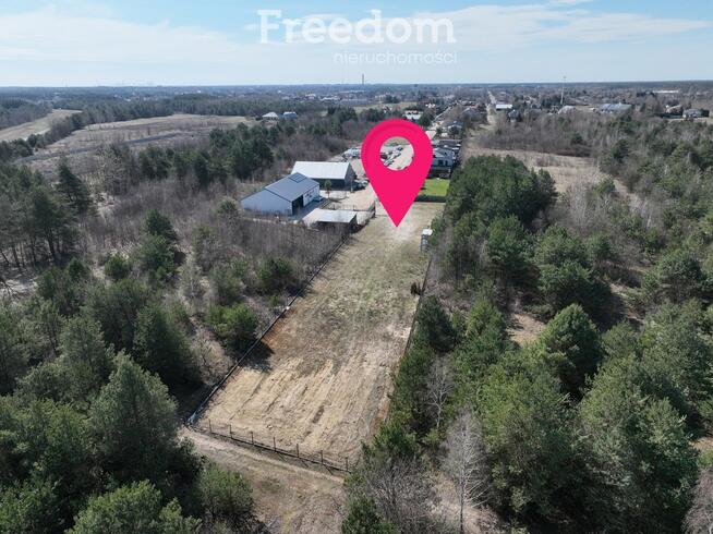 Dwie działki niedaleko Legionowa | Usługi
