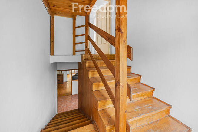 Pół bliźniaka do remontu - Zielonka