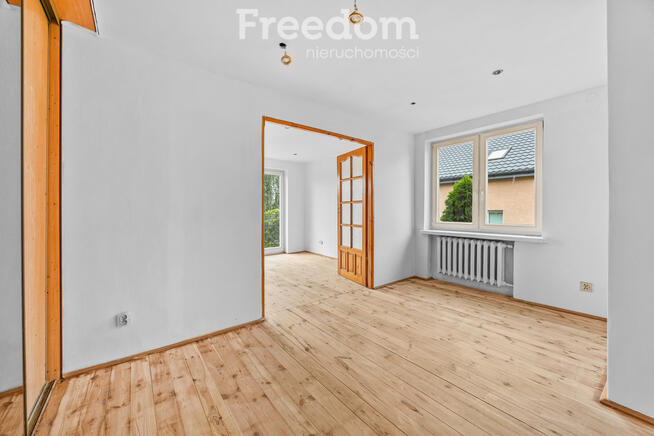 Pół bliźniaka do remontu - Zielonka