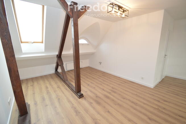 Do sprzedaży 3 pokojowe mieszkanie z antresolą