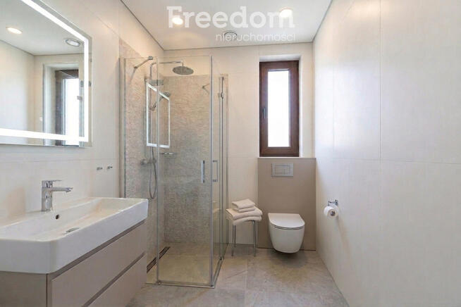 Nowoczesny bliźniak w Baszkówce