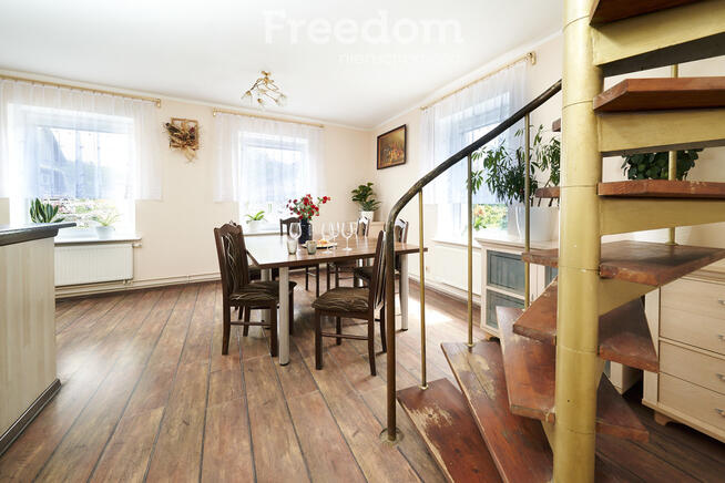 Na sprzedaż gospodarstwo w malowniczej okolicy