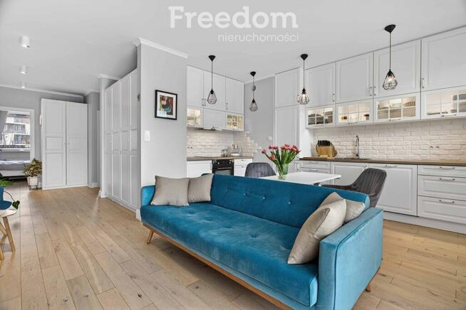 eleganckie i jasne mieszkanie z 2 ogródkami