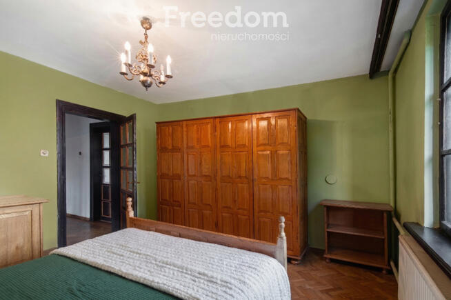 Dom w zielonej części Łodzi, tuż przy Arturówku