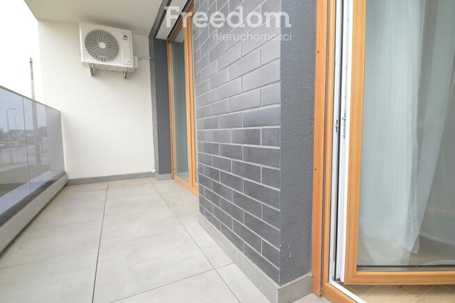 Nowy apartament z balkonem.