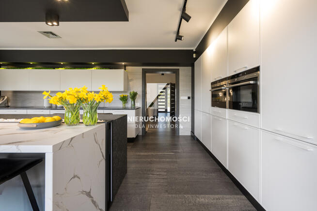 Miejsce definiowane przez światło i przestrzeń