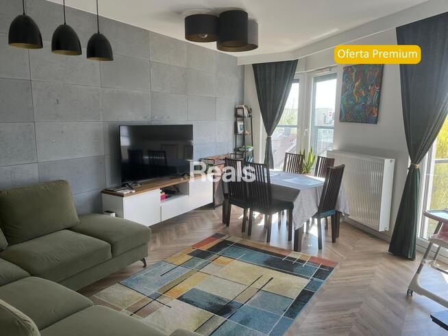 GOTOWE 4 POKOJE, DWA GARAŻE I KOMÓRKA!