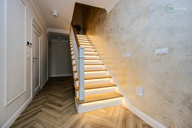 Elegancki dom 238 m2 | działka 2768 m2